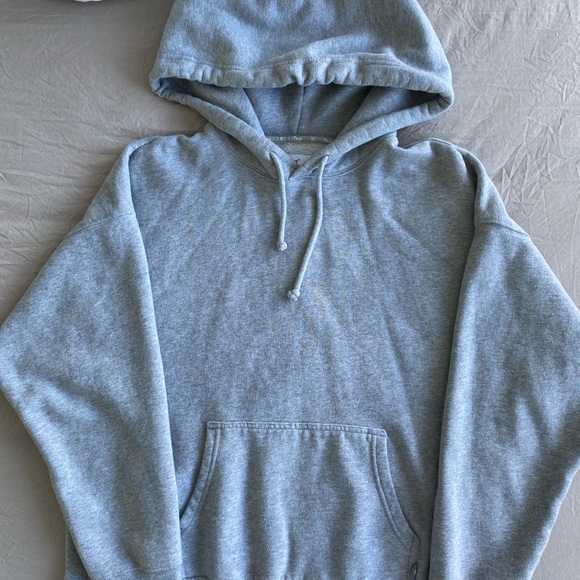 Aritzia TNA Boyfriend Hoodie - Picture 2 of 5